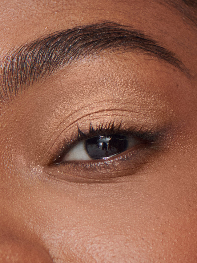 Liquid Powder Eye Tint