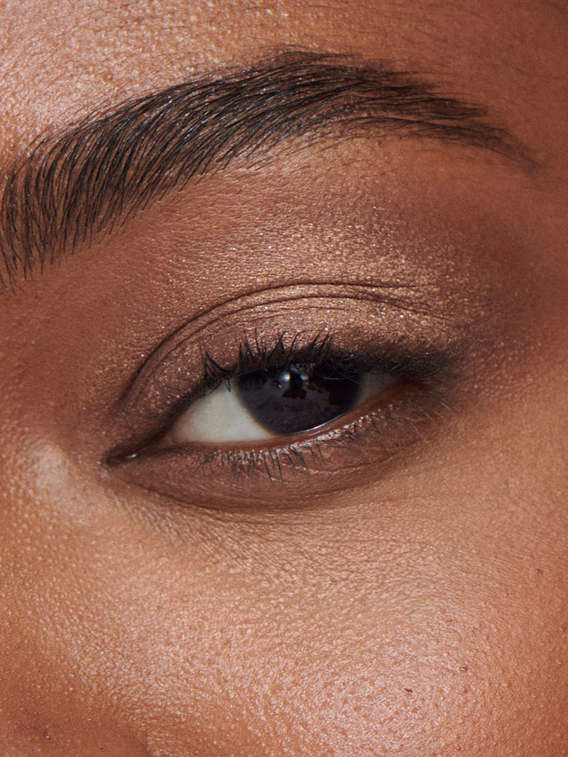 Liquid Powder Eye Tint