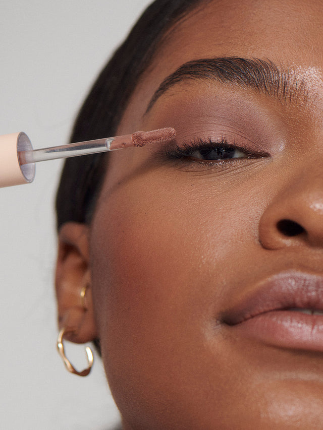 Liquid Powder Eye Tint