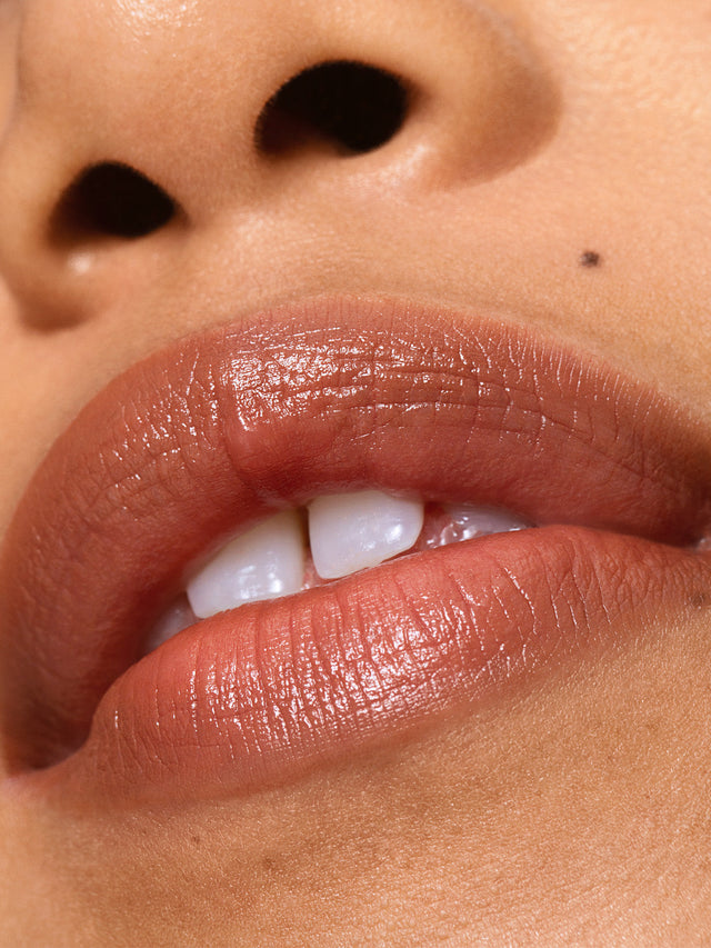 Balmy Tint Hydrating Lip Balm